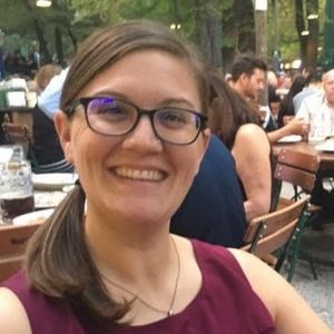 Meet your Posher, Miriam